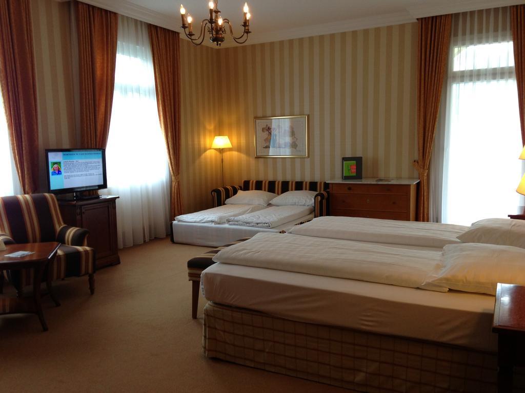Отель Robinson Club Schweizerhof Вулпера Экстерьер фото