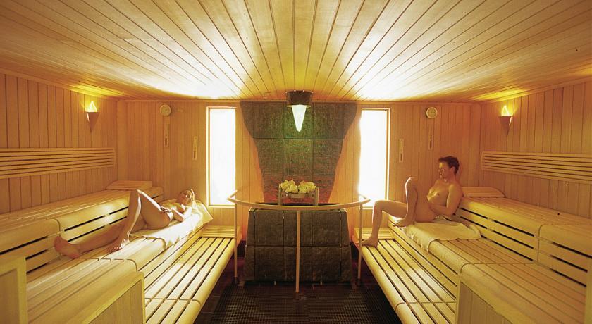Отель Robinson Club Schweizerhof Вулпера Экстерьер фото